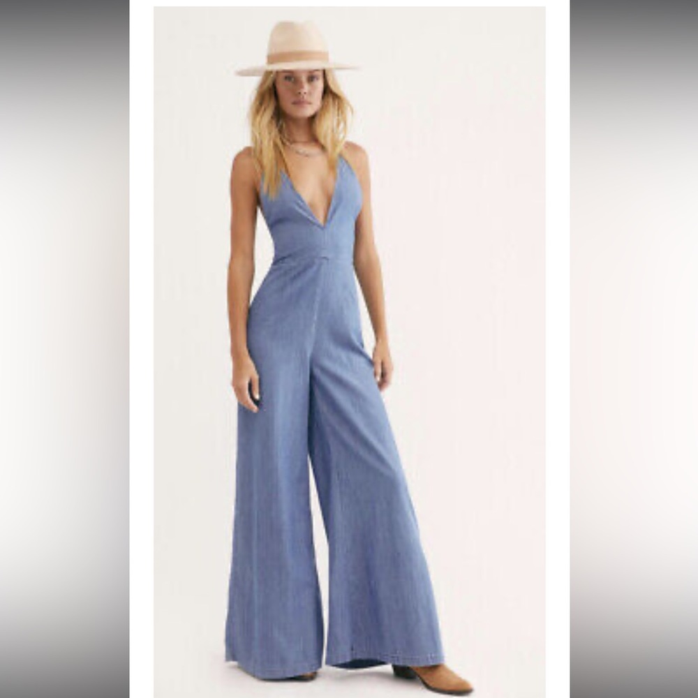 Free People ‘Josie’ Halter Wide Leg Blue Chambray Denim Jumpsuit | Size L